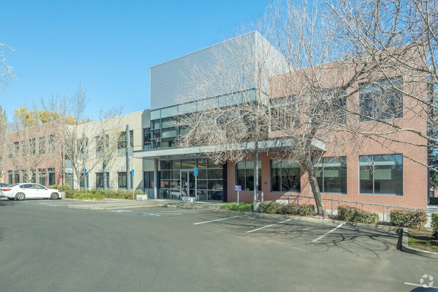 More Photos Of 333 University Ave, Sacramento Unknown For Lease