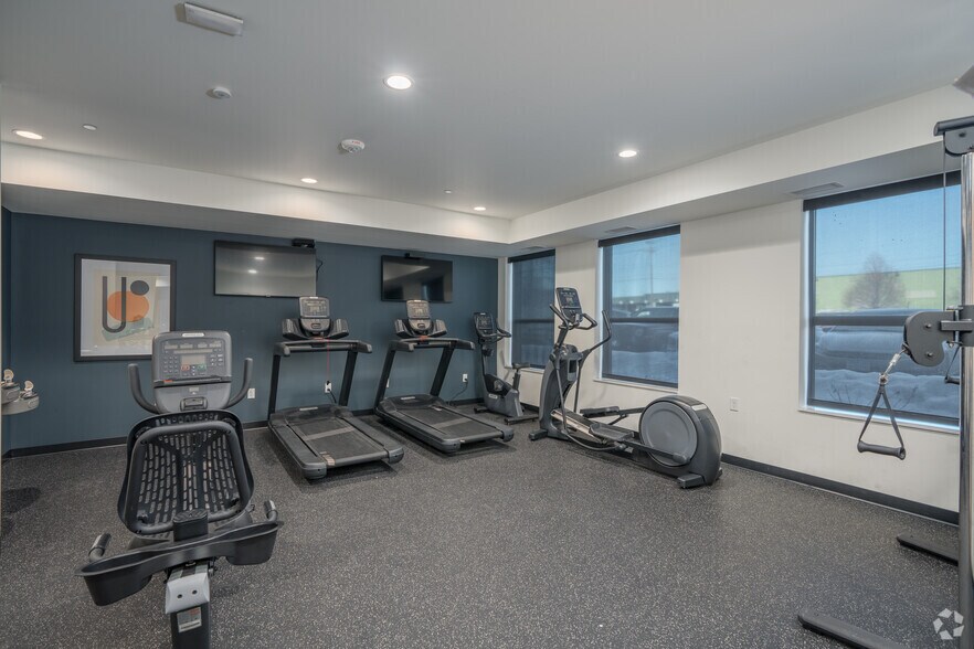 More Photos Of 1835 University Ave W, Saint Paul Apartments For Lease