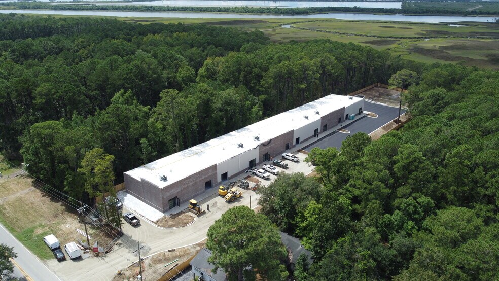 More Photos Of 2828 Clements Ferry Rd, Charleston Flex For Lease