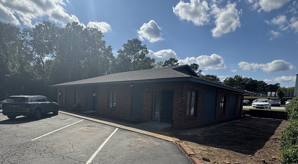 Primary Photo Of 1074 Asheville Hwy, Spartanburg Office For Sale