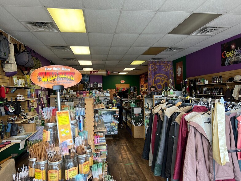 More Photos Of 544 Wilmington Ave, Dayton Storefront Retail Office For Lease