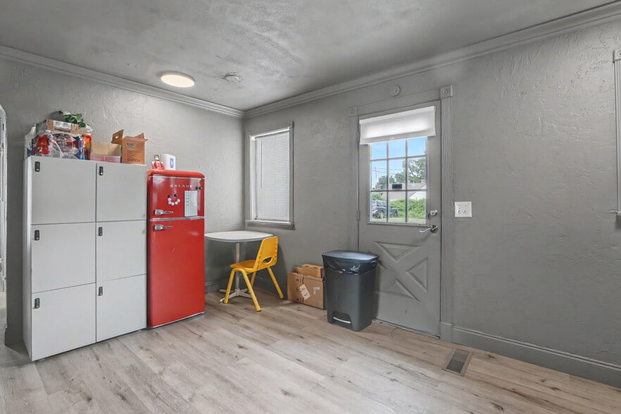 More Photos Of 3701 N Meridian Ave, Oklahoma City Office For Sale