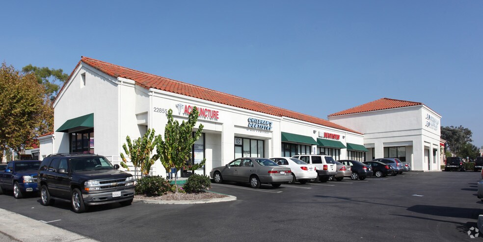 More Photos Of 22855 Lake Forest Dr, Lake Forest General Retail For Lease