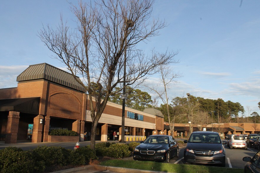 Primary Photo Of 2420-2464 SW Cary Pky, Cary Storefront For Lease