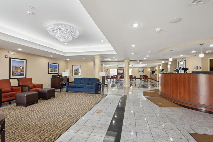 More Photos Of 2750 Fortune Cir W, Indianapolis Hotel For Sale