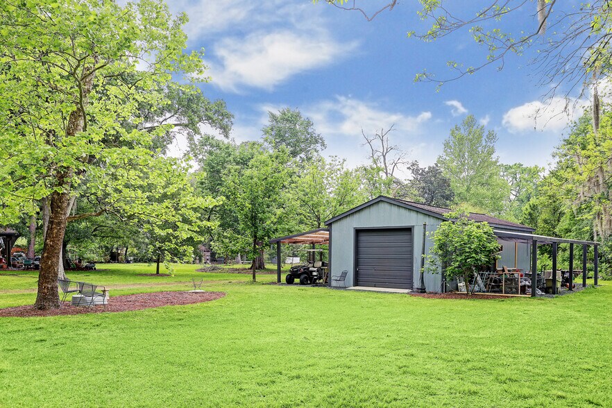 More Photos Of 200 E Burress St, Houston Land For Sale