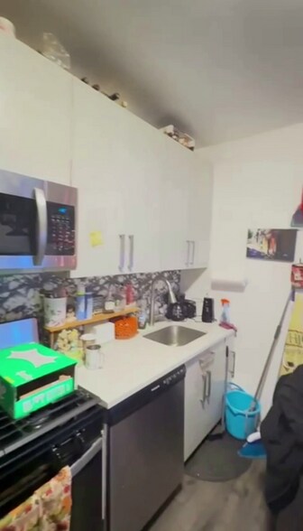 More Photos Of 92-18 Liberty Ave, Ozone Park Storefront Retail Residential For Sale