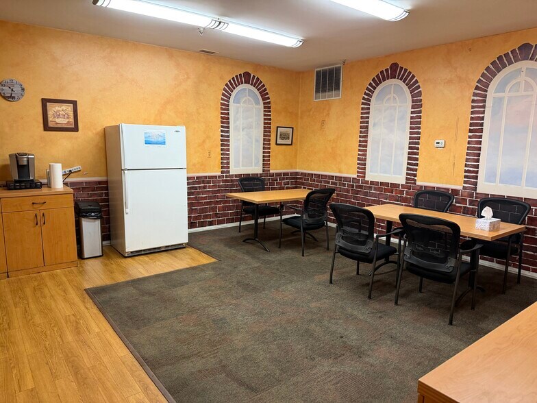 More Photos Of 529-545 Raymond Blvd, Newark Warehouse For Sale