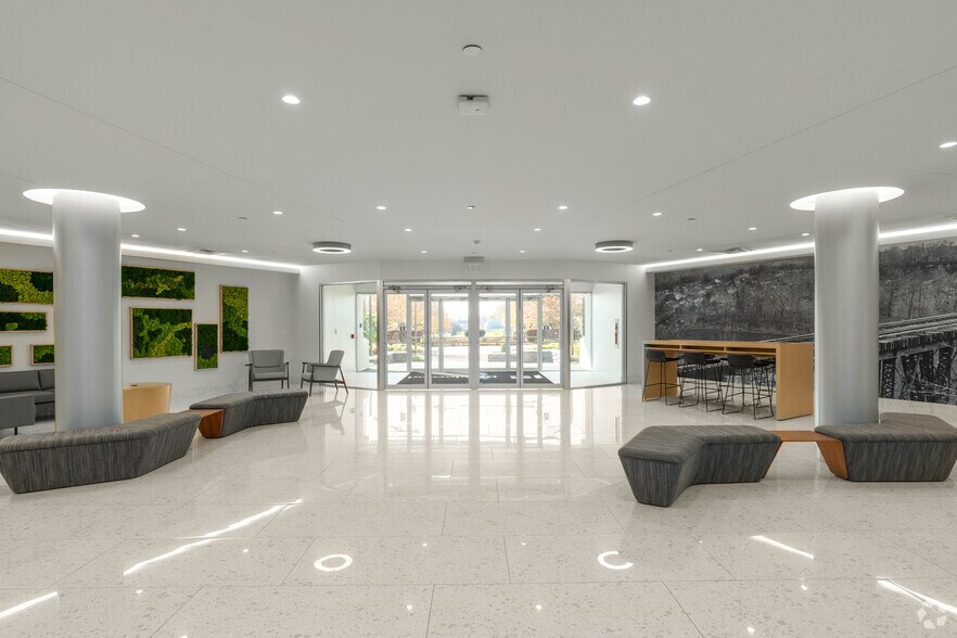 More Photos Of 7535 Windsor Dr, Allentown Office For Lease