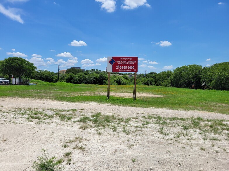 More Photos Of 4020 Medical Dr & Horizon Hill Blvd, San Antonio Land For Sale