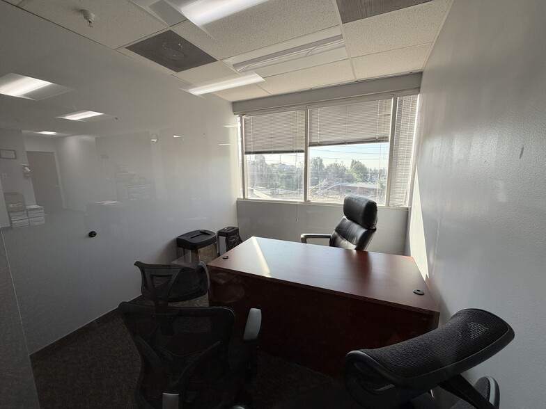 More Photos Of 2501 Davidson Dr, Monterey Park Loft Creative Space For Sale