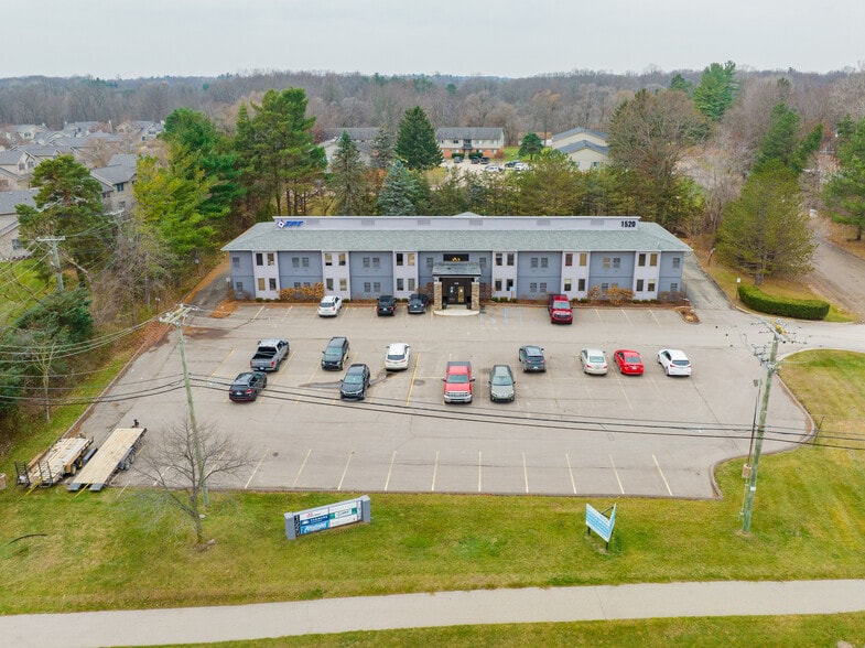 Primary Photo Of 1520 S Lapeer Rd, Lake Orion Office For Sale