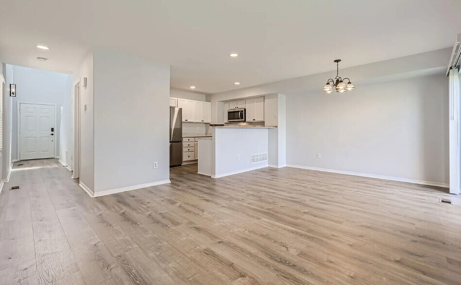 More Photos Of 5925-5943 University Village Vw, Colorado Springs Apartments For Sale