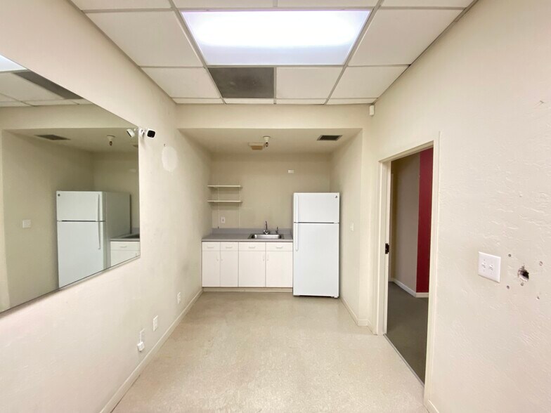 More Photos Of 4966 El Camino Real, Los Altos Office For Sale