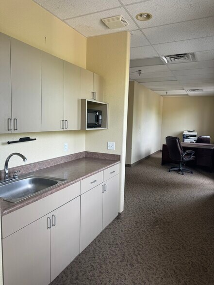 More Photos Of 1756 E Villa Dr, Cottonwood Medical For Lease