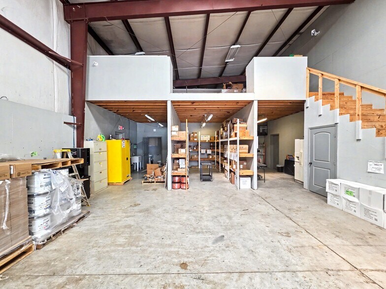 More Photos Of 155 Liberty Rd, Villa Rica Warehouse For Lease