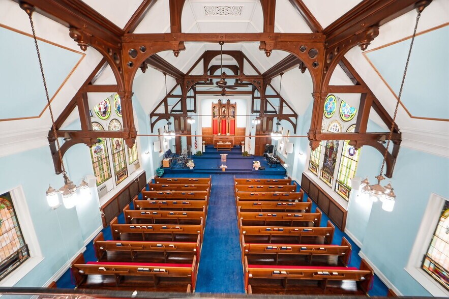 More Photos Of 401-407 N Patterson Park Ave, Baltimore Religious Facility For Sale