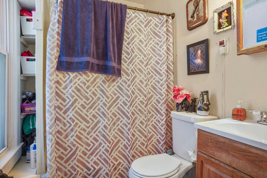 More Photos Of 2105 E 16th Ave, Denver Apartments For Sale