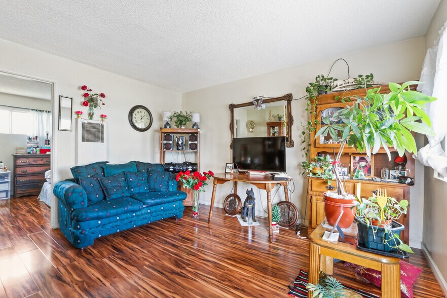 More Photos Of 2655-2661 Mountain View Rd, El Monte Apartments For Sale