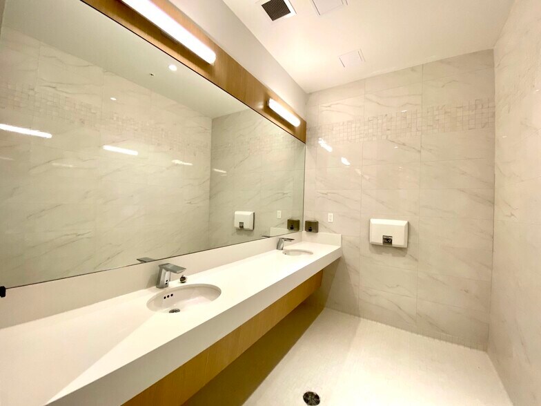 More Photos Of 6378 Silver Ave, Burnaby Apartments For Sale