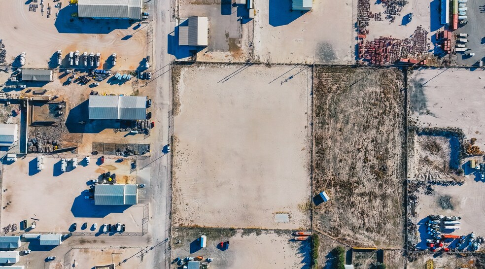 More Photos Of W County 33 rd, Midland Land For Lease