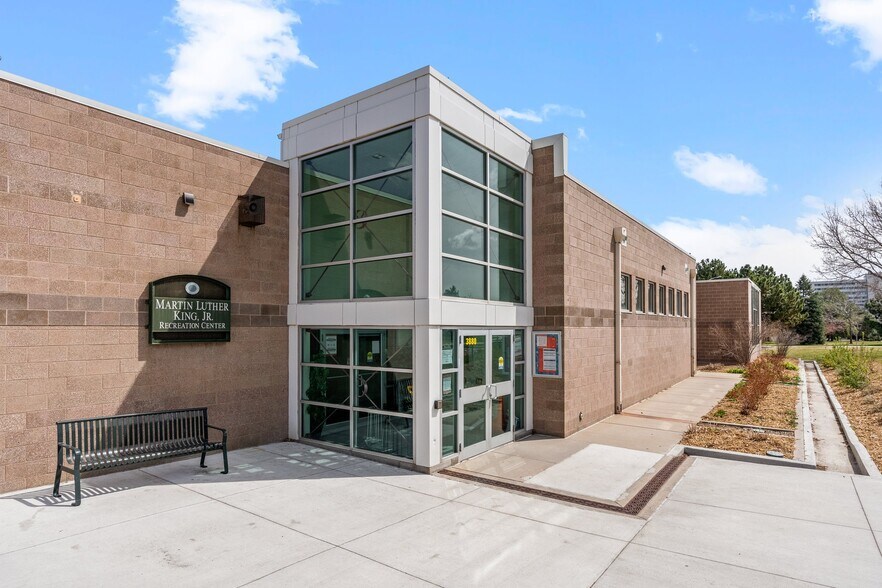 More Photos Of 7070 Smith Rd, Denver Warehouse For Sale