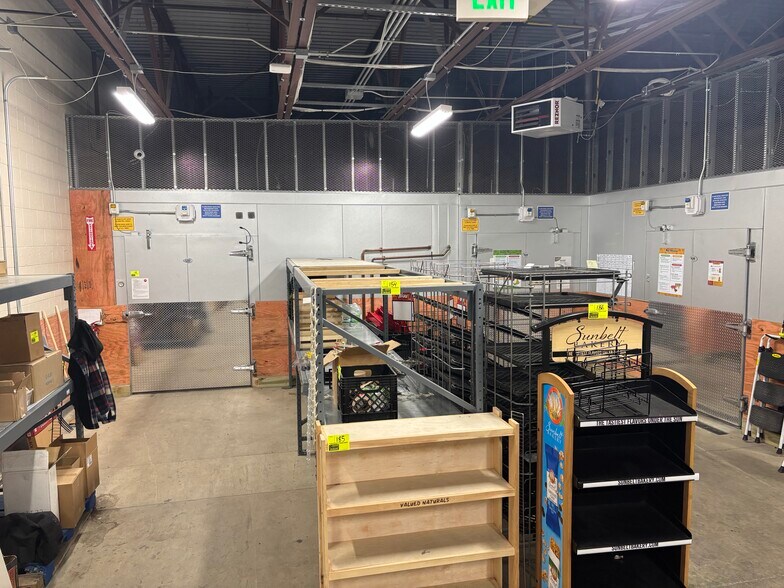 More Photos Of 4760-4844 Everhard Rd, Canton Storefront For Lease