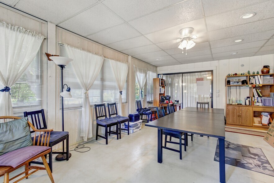 More Photos Of 4833 College Oak Dr, Sacramento Multifamily For Sale