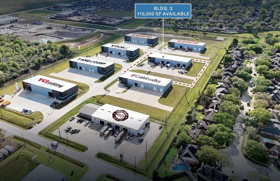 More Photos Of 4409 Rex Rd, Friendswood Warehouse For Lease