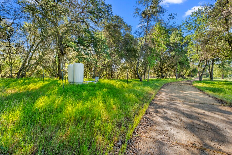 More Photos Of 3000 Alexandrite Dr, Rescue Land For Sale