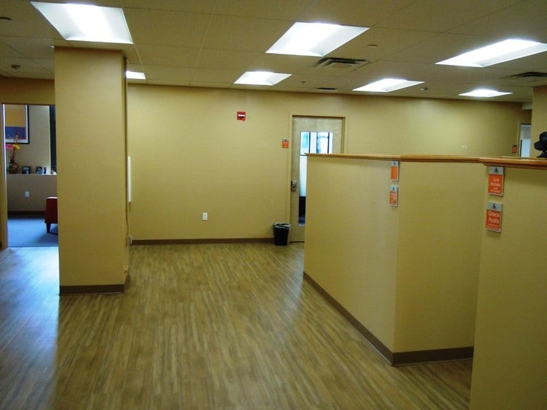 More Photos Of 1775 Grand Concourse, Bronx Office For Lease