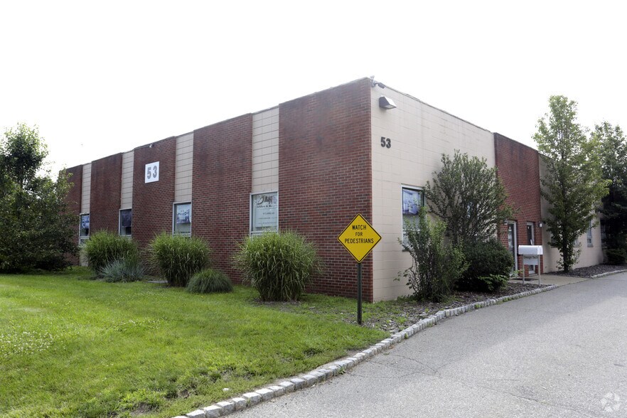 More Photos Of 53 S Jefferson Rd, Whippany Light Distribution For Lease