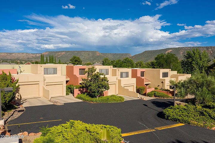 More Photos Of 105 Sugarloaf St, Sedona Apartments For Sale