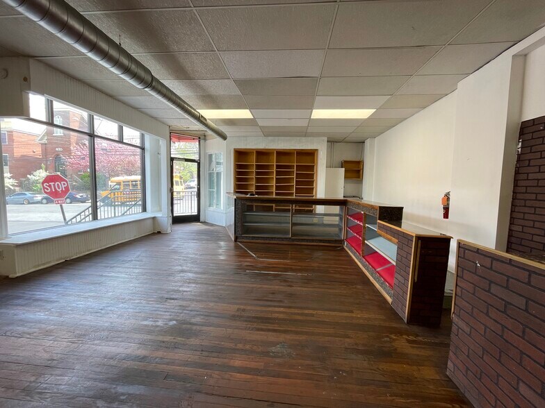 More Photos Of 836 E 5th St, Bethlehem Storefront Retail Office For Lease