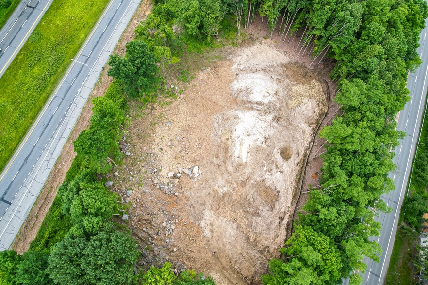 Primary Photo Of 3995 Danbury Rd, Brewster Village Land For Sale