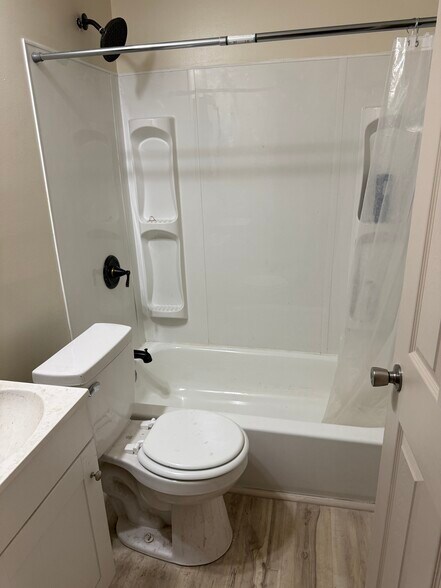 More Photos Of 128 E Bruce Ave, Dayton Multifamily For Sale