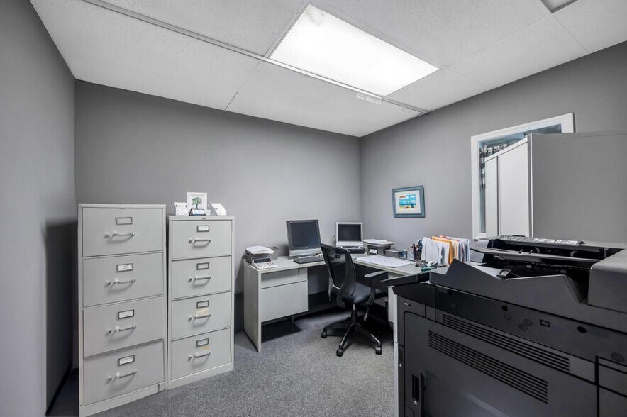 More Photos Of 2539 Middle Country Rd, Centereach Office For Lease