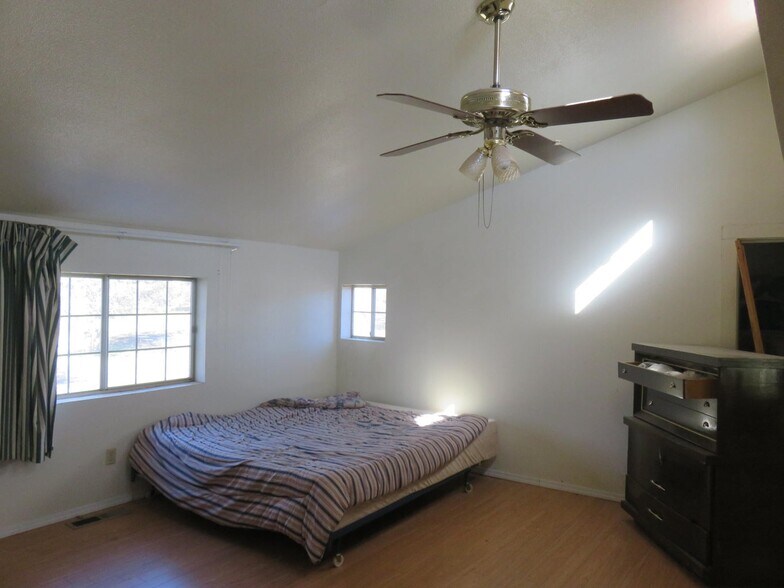More Photos Of 295 Co Rd 149, Lookout Land For Sale
