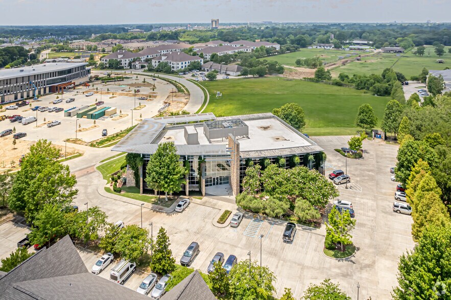 More Photos Of 7031 Commerce Cir, Baton Rouge Office Residential For Lease