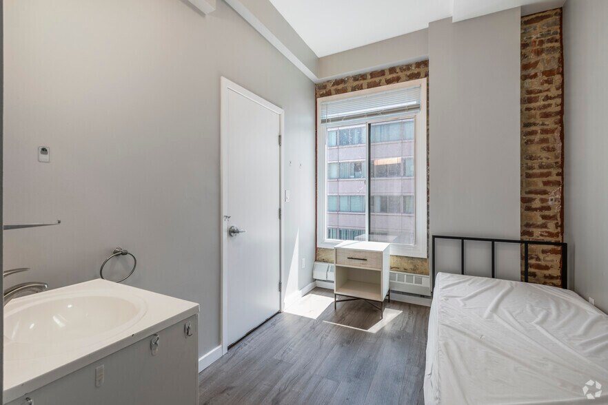 More Photos Of 392 11th St, Oakland Apartments For Sale