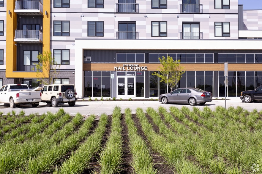 More Photos Of 1000 Berkley Pky, Kansas City Apartments For Sale