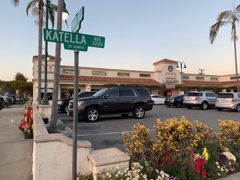 More Photos Of 3251-3273 Katella Ave, Los Alamitos Unknown For Lease