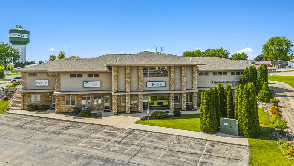 Primary Photo Of 1659 N Spring St, Beaver Dam Storefront Retail Office For Sale