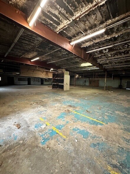 More Photos Of 2800 S 24th St W, Muskogee Manufacturing For Sale