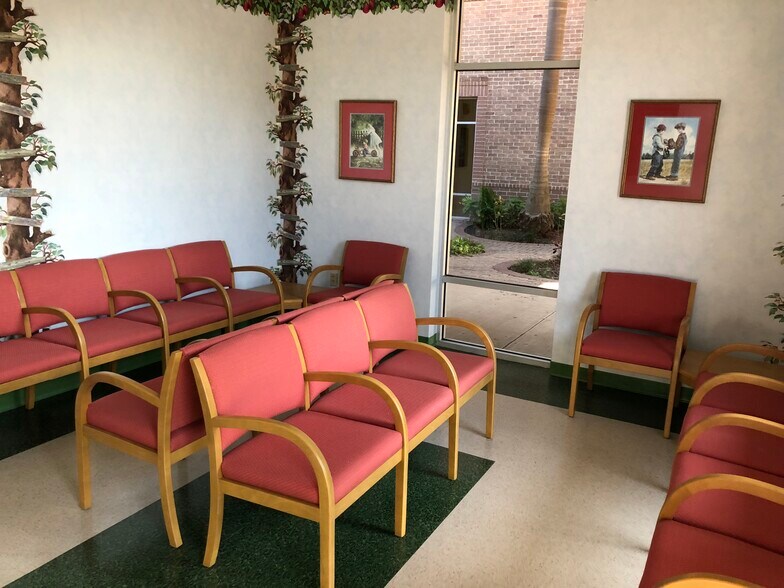 More Photos Of 4101 S Shary Rd, Mission Office For Lease