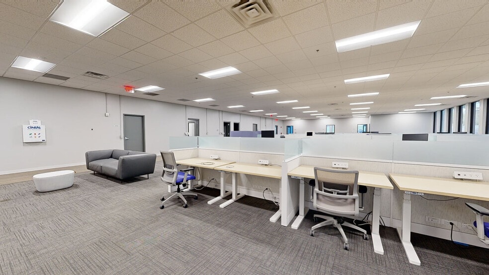 More Photos Of 981 Industrial Park Rd, Columbia Manufacturing For Lease