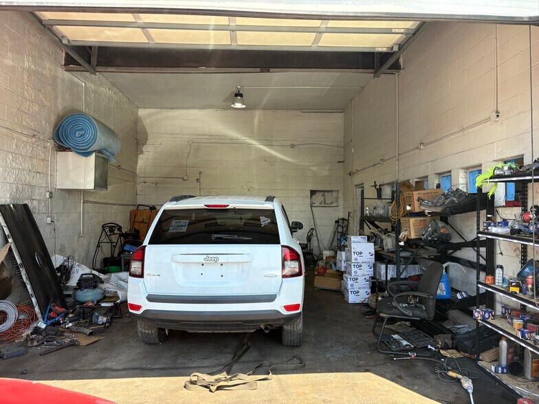 More Photos Of 1809 Valley St, Dayton Auto Repair For Sale