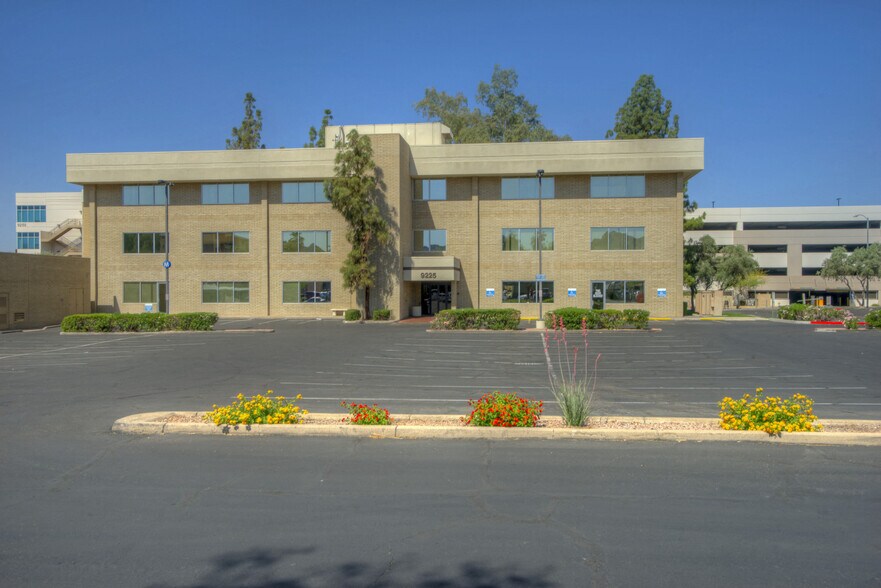 More Photos Of 9225 N 3rd St, Phoenix Medical For Lease