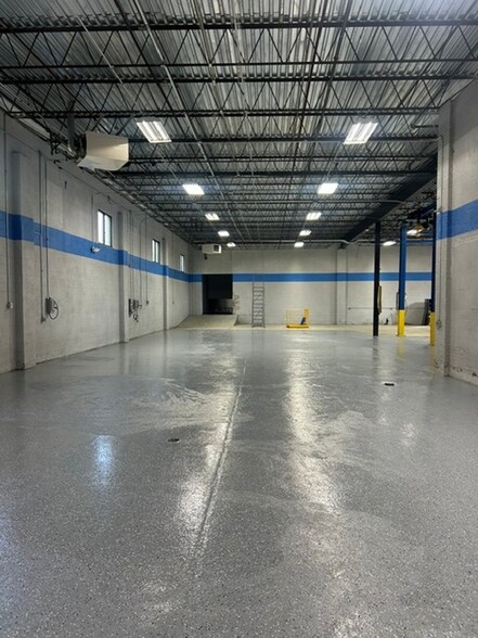 More Photos Of 356-362 Getty Ave, Clifton Warehouse For Lease