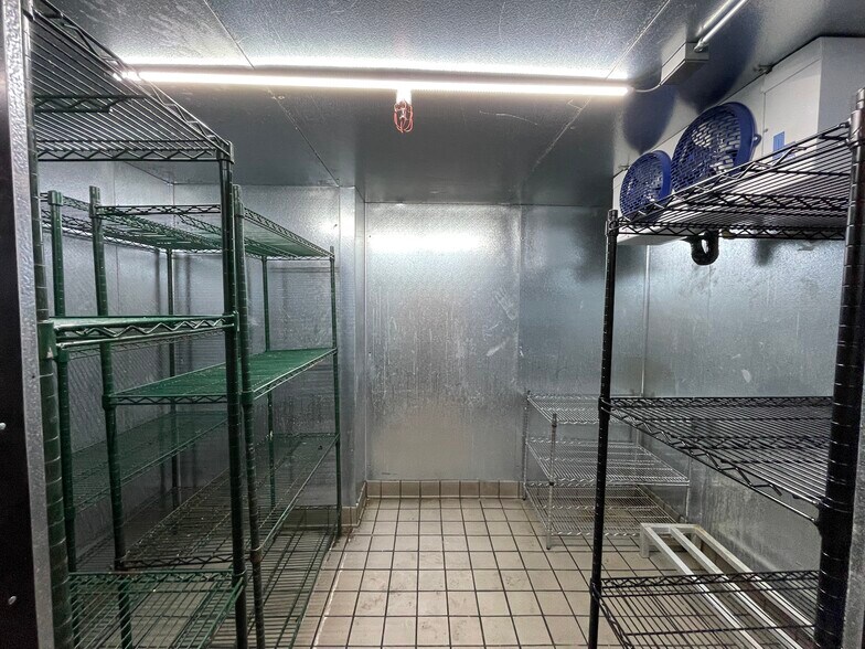 More Photos Of 6011 El Cajon Blvd, San Diego Freestanding For Lease